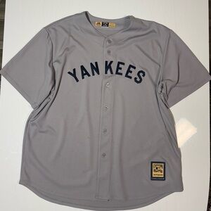Majestic Gray Yankees Cooperstown Jersey - 2XL